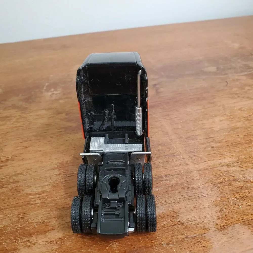 Lionel toy truck
